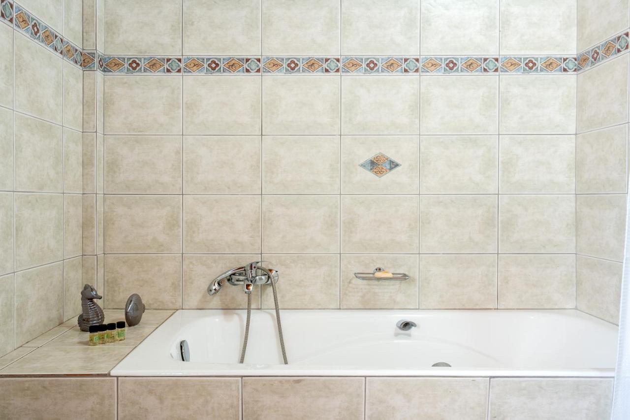 Grand Square Apartment Argostoli  Buitenkant foto